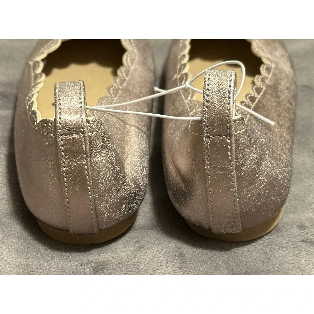 The Childrens Place Girls Rose Gold Metallic Scalloped Ballet Flats Size 12